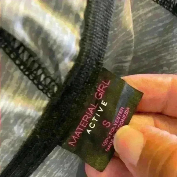 🧥 Lightweight Grey/Pink windbreaker - Picture 5 of 5